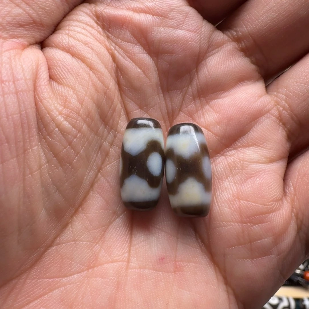 玛瑙/玉髓颈饰合金