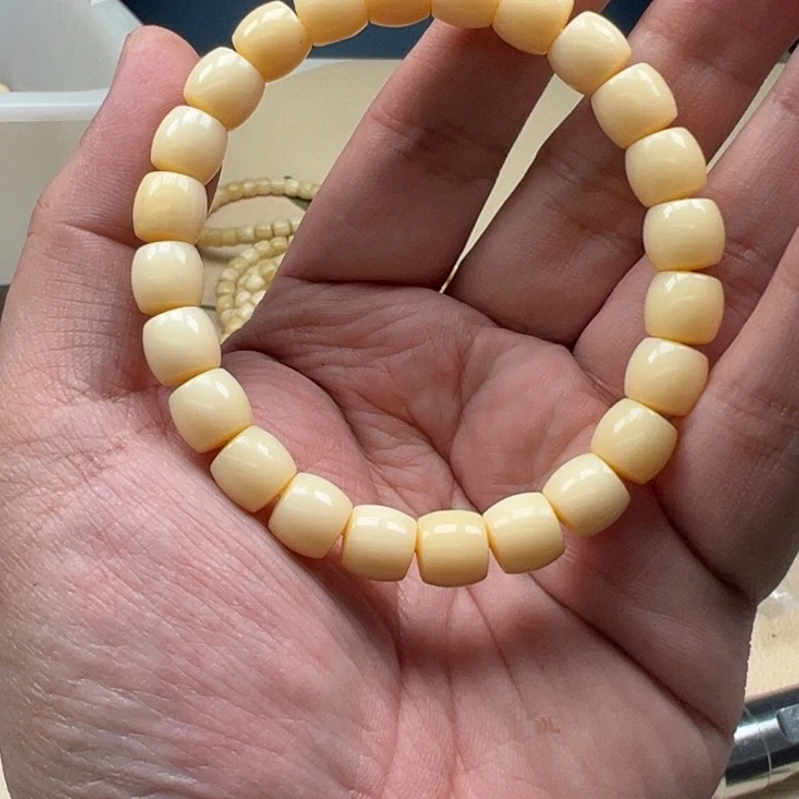 白玉菩提手串黄色716