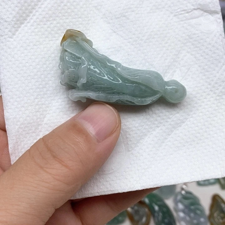 颈饰未镶嵌翡翠天然缅甸翡翠