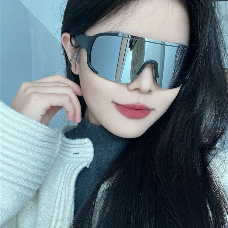 韩版春夏季连体墨镜女大脸防风骑行眼镜男款潮反光运动护目滑雪镜