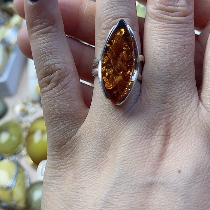 琥珀银S925镶嵌戒指花珀戒指