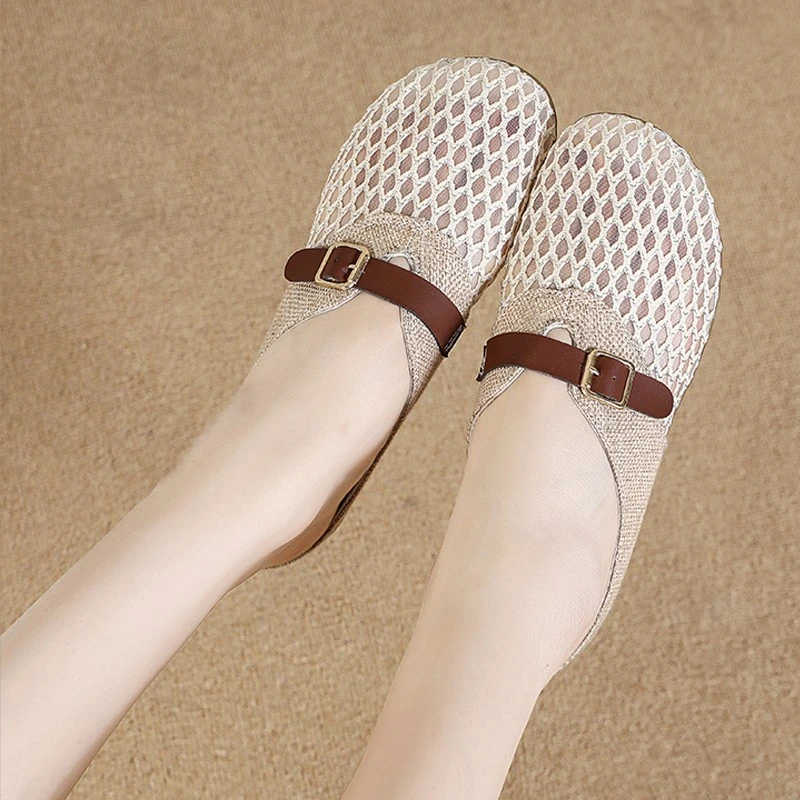 镂空半拖女鞋2025年新款夏季一脚蹬懒人鞋百搭外穿软底时尚妈妈鞋