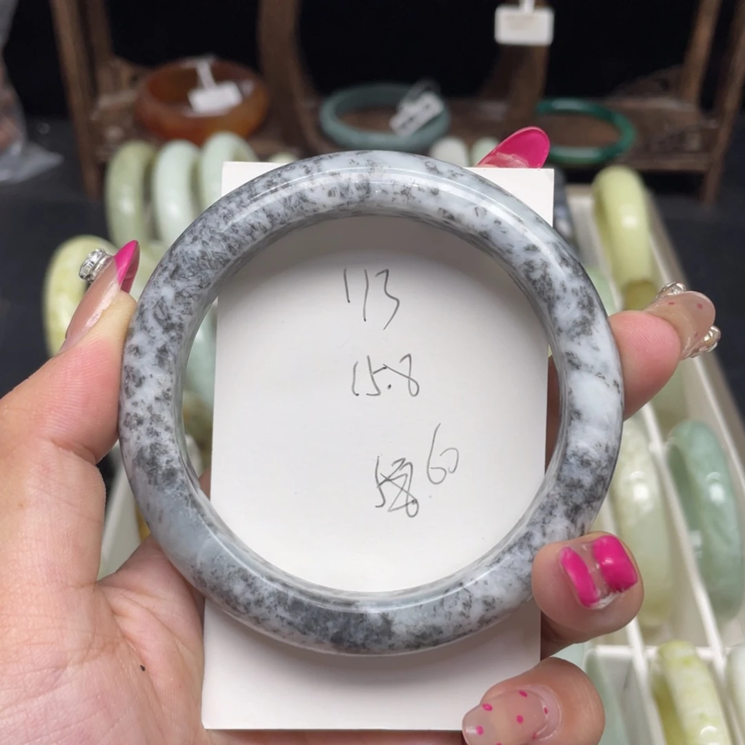 未镶嵌蛇纹石玉手镯