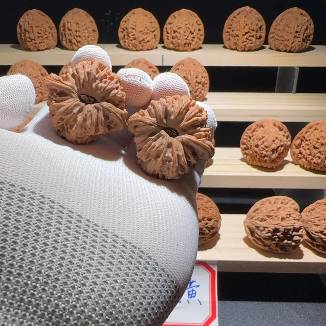 文玩核桃吊坠41奥迪团子