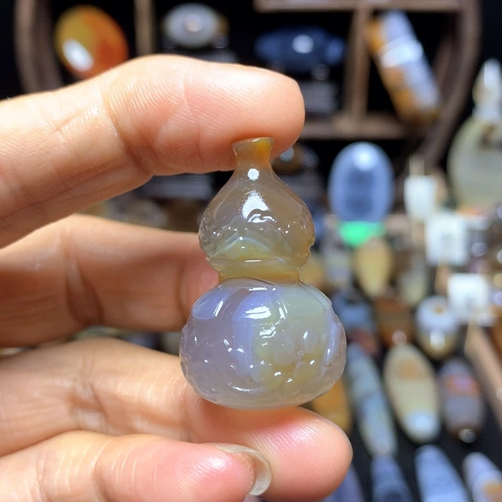 未镶嵌颈饰玛瑙/玉髓