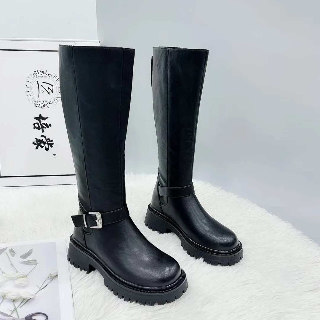 651-9S 冬季新款时尚百搭圆头平底V口长筒靴加绒