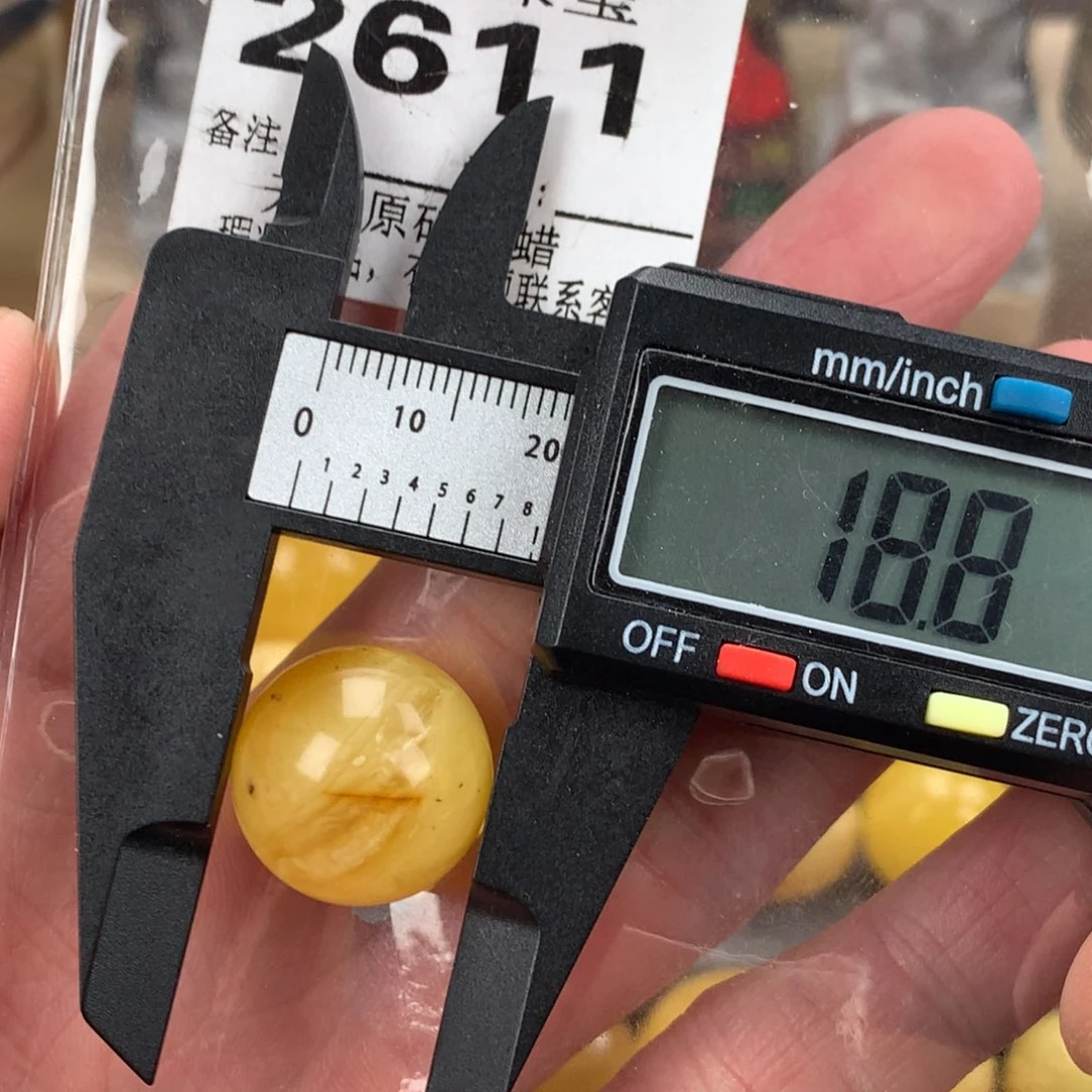 蜜蜡未镶嵌珠宝奇石裸石