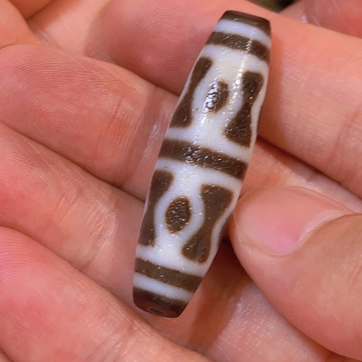 散珠玛瑙/玉髓（覆膜）