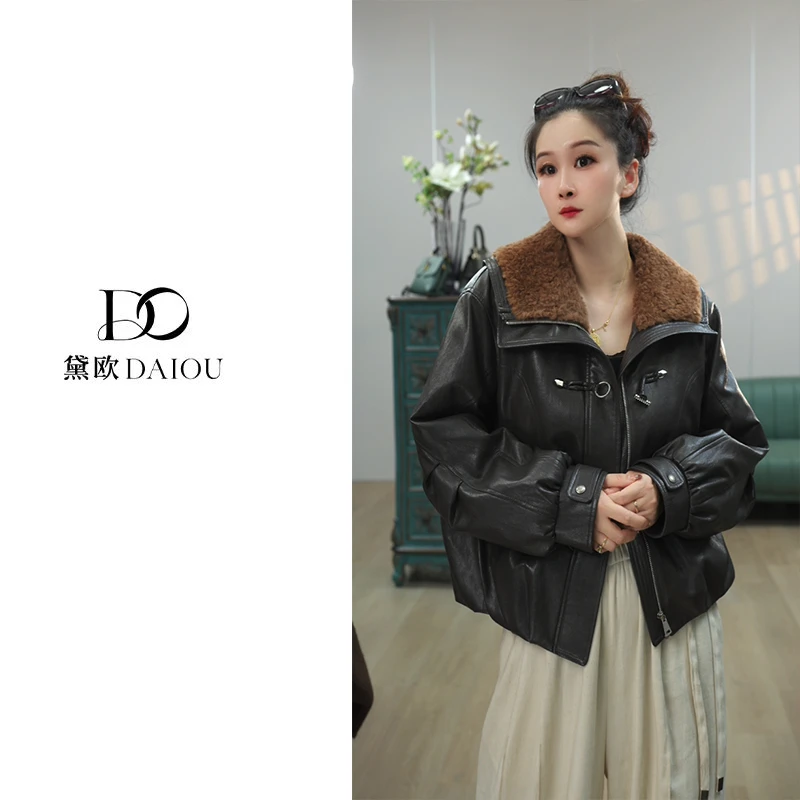 【DaiOu专属】2025秋冬新款休闲翻领加厚羊毛领短款皮鹅绒服25056-2