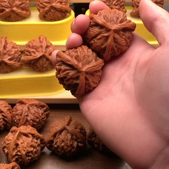 建***可吊坠文玩核桃核桃