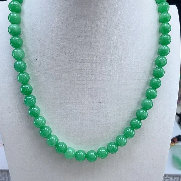翡翠颈饰未镶嵌项链