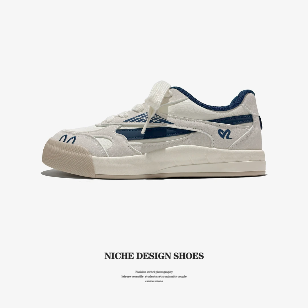 原创米兰德训皮面板鞋女鞋小众圆头软底百搭板鞋潮流小白鞋女