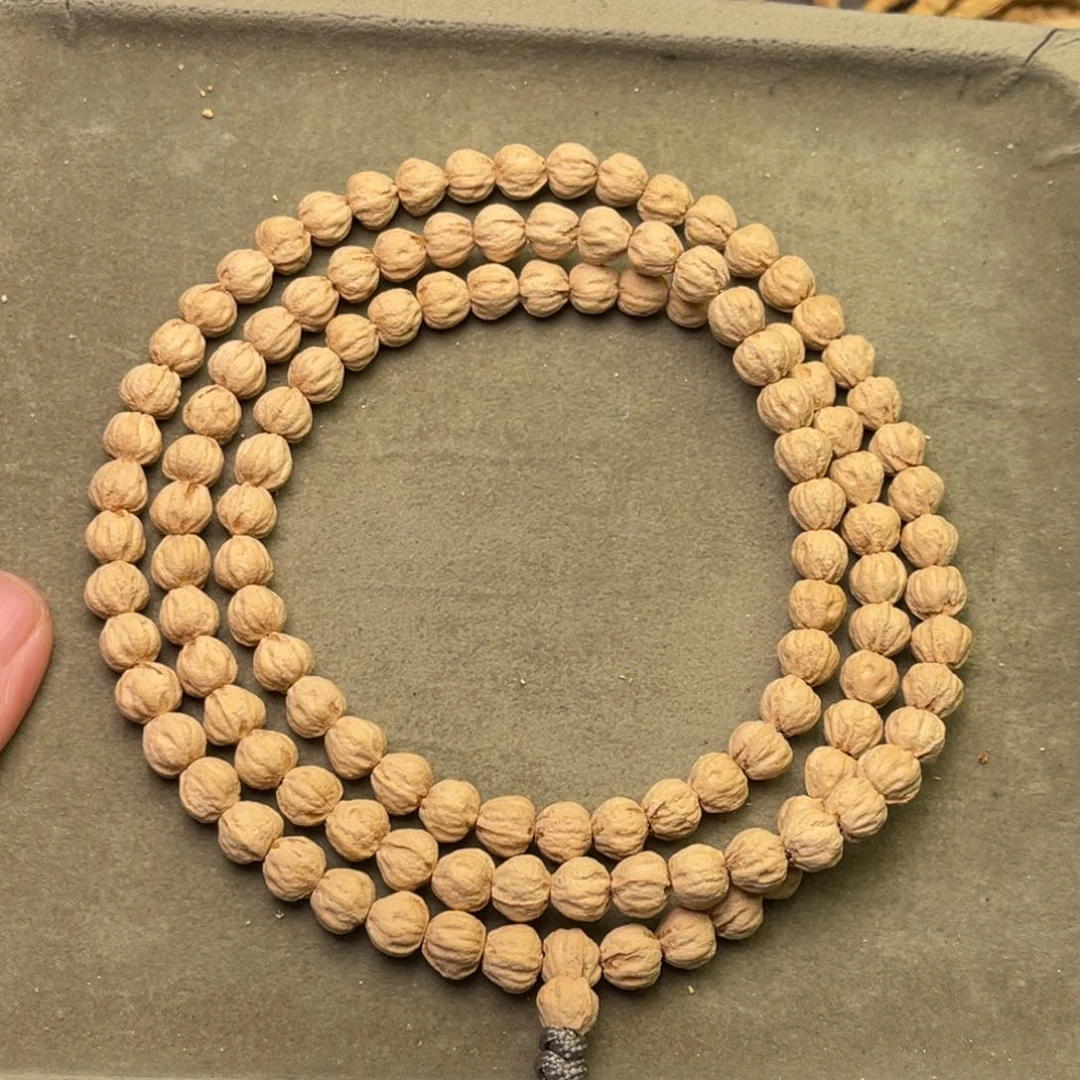 柏香籽/百香籽手串果**田