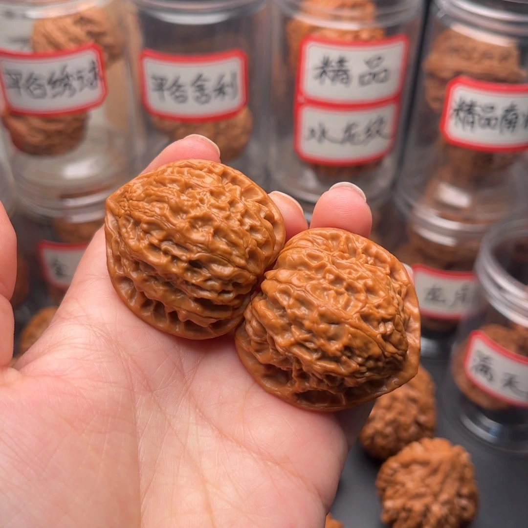 把件文玩核桃39.8小众金牛