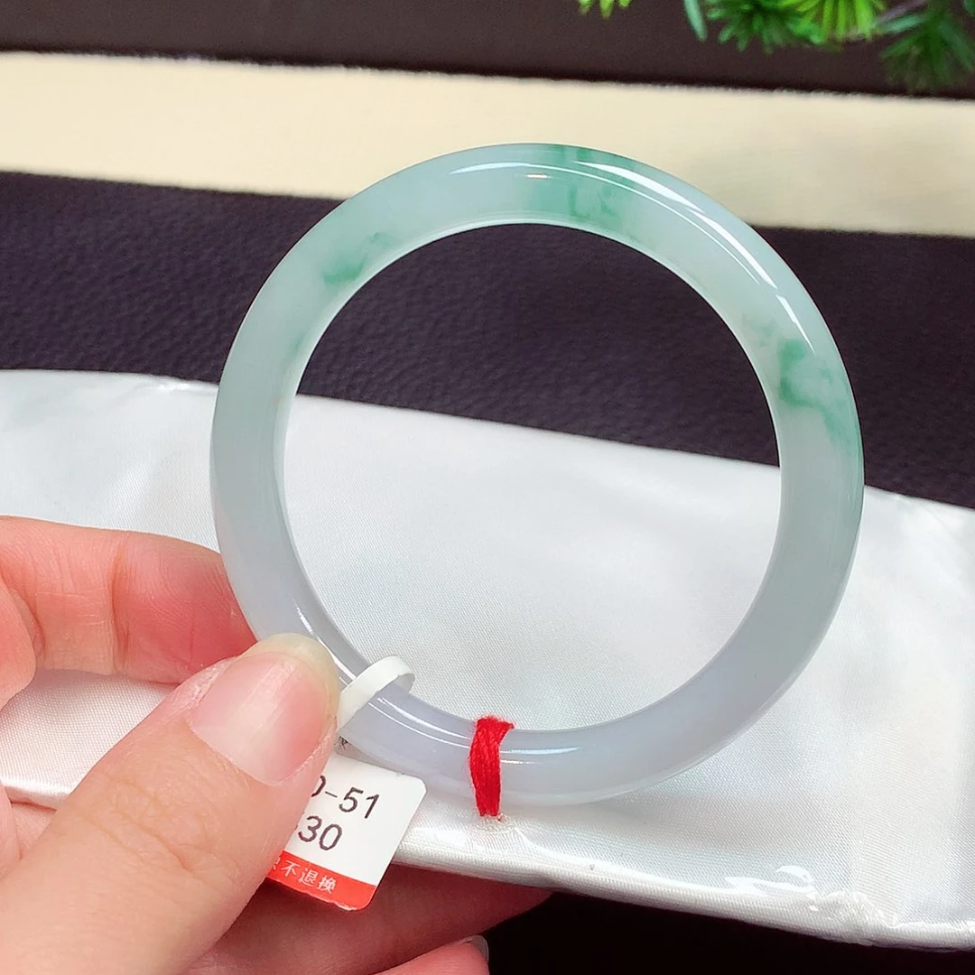翡翠手镯未镶嵌530号