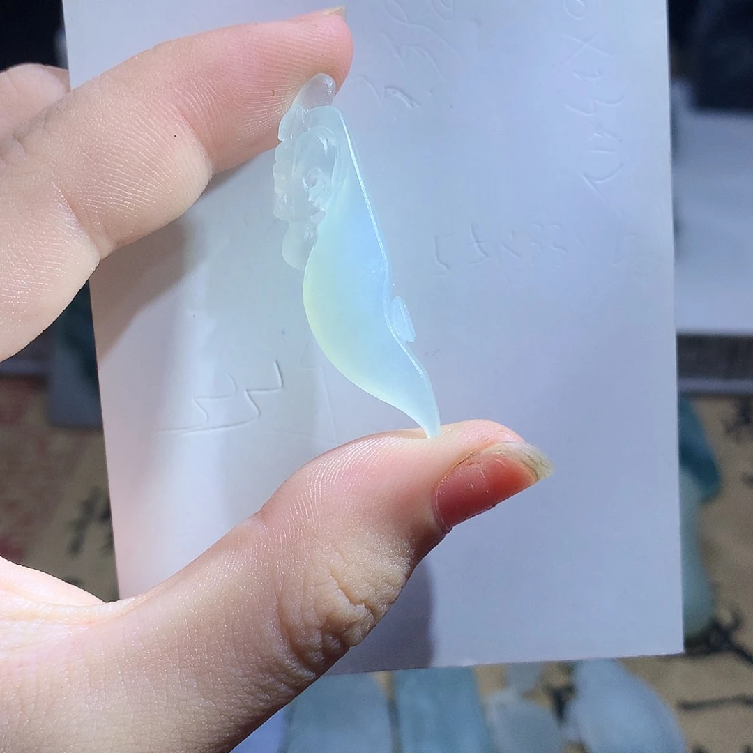 未镶嵌定制翡翠牙