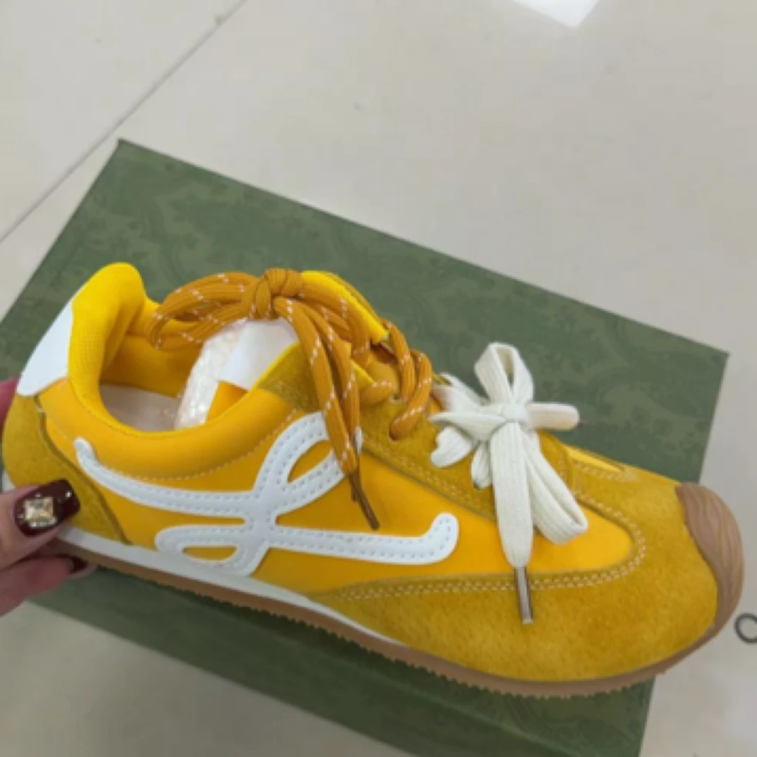 直播间爆款夏季百搭小白鞋