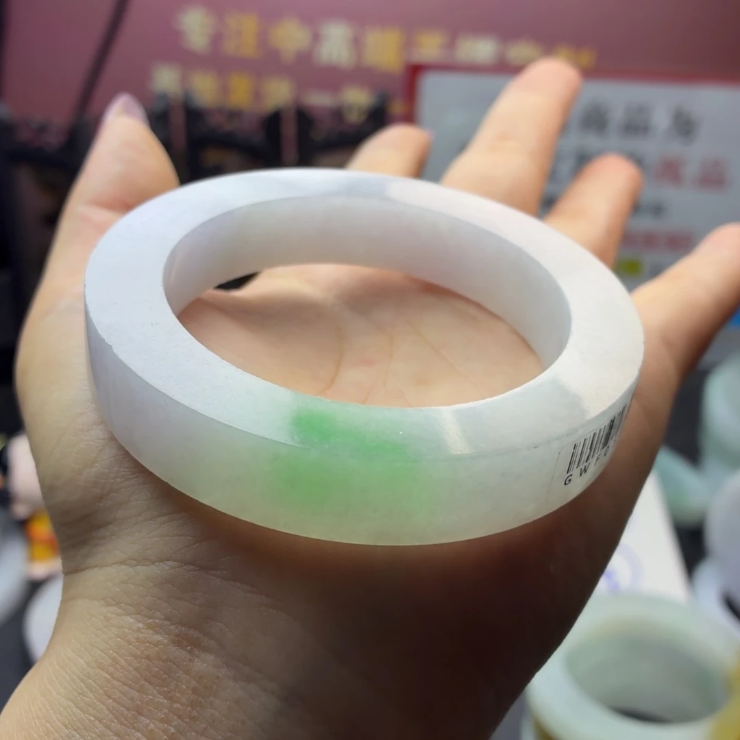 北***娘定制翡翠未镶嵌多样性选一