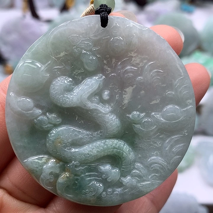 翡翠未镶嵌颈饰蛇牌福利有棉感福利