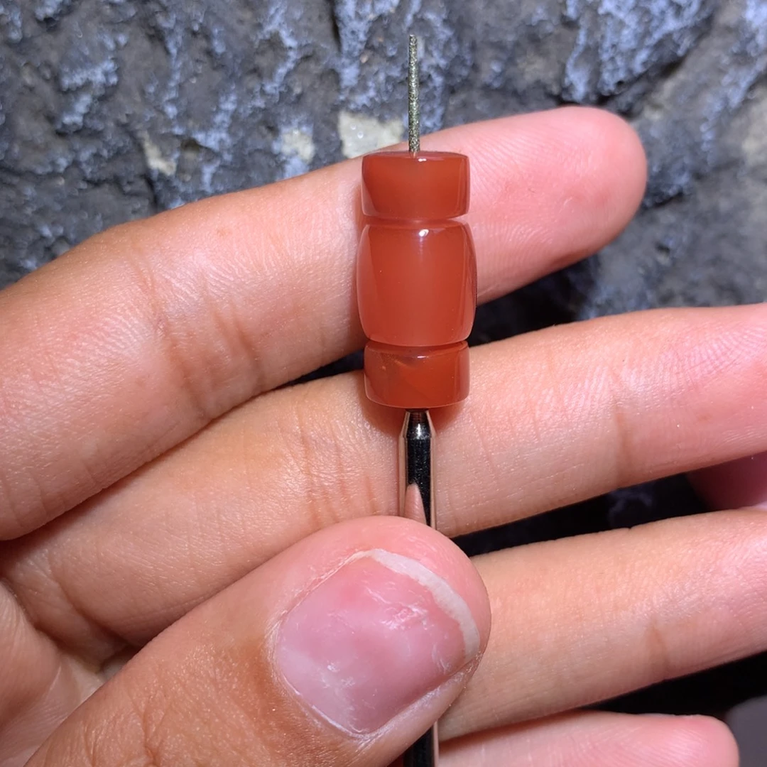 舍***时未镶嵌套珠南红玛瑙微纹