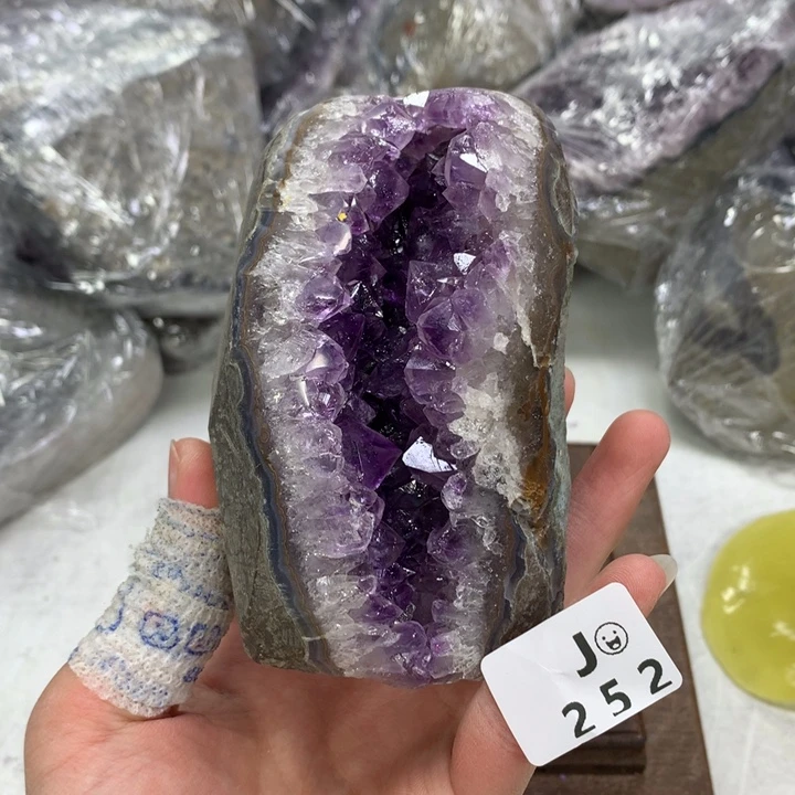 水晶大型摆件（非配饰）未镶嵌