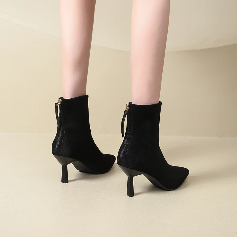 尖头7cm细跟短靴女2025秋冬季新款绒面细高跟时尚瘦瘦靴