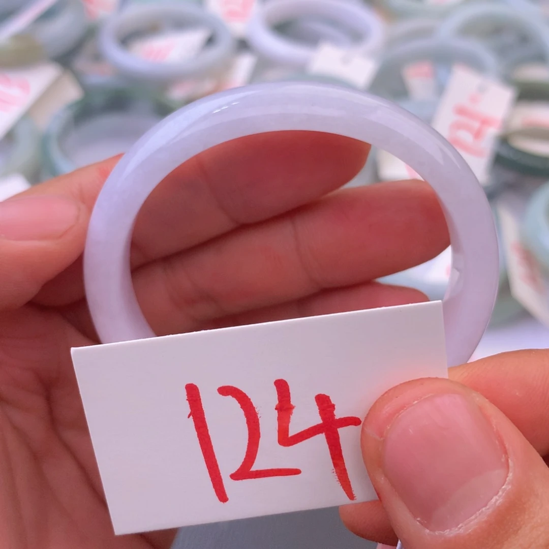 翡翠手镯未镶嵌4558899999888888888