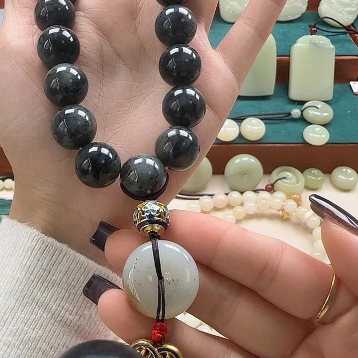 和田玉（糖玉）未镶嵌车挂