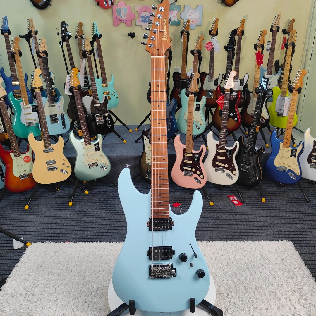 特价微瑕依班娜Ibanez AZ单摇 日产AZ2402S-SLF海洋蓝电吉他