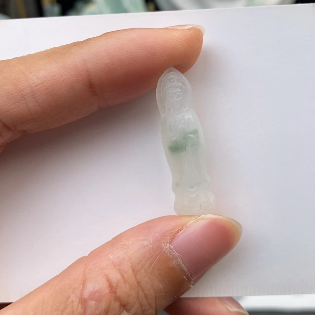 定制翡翠未镶嵌观音