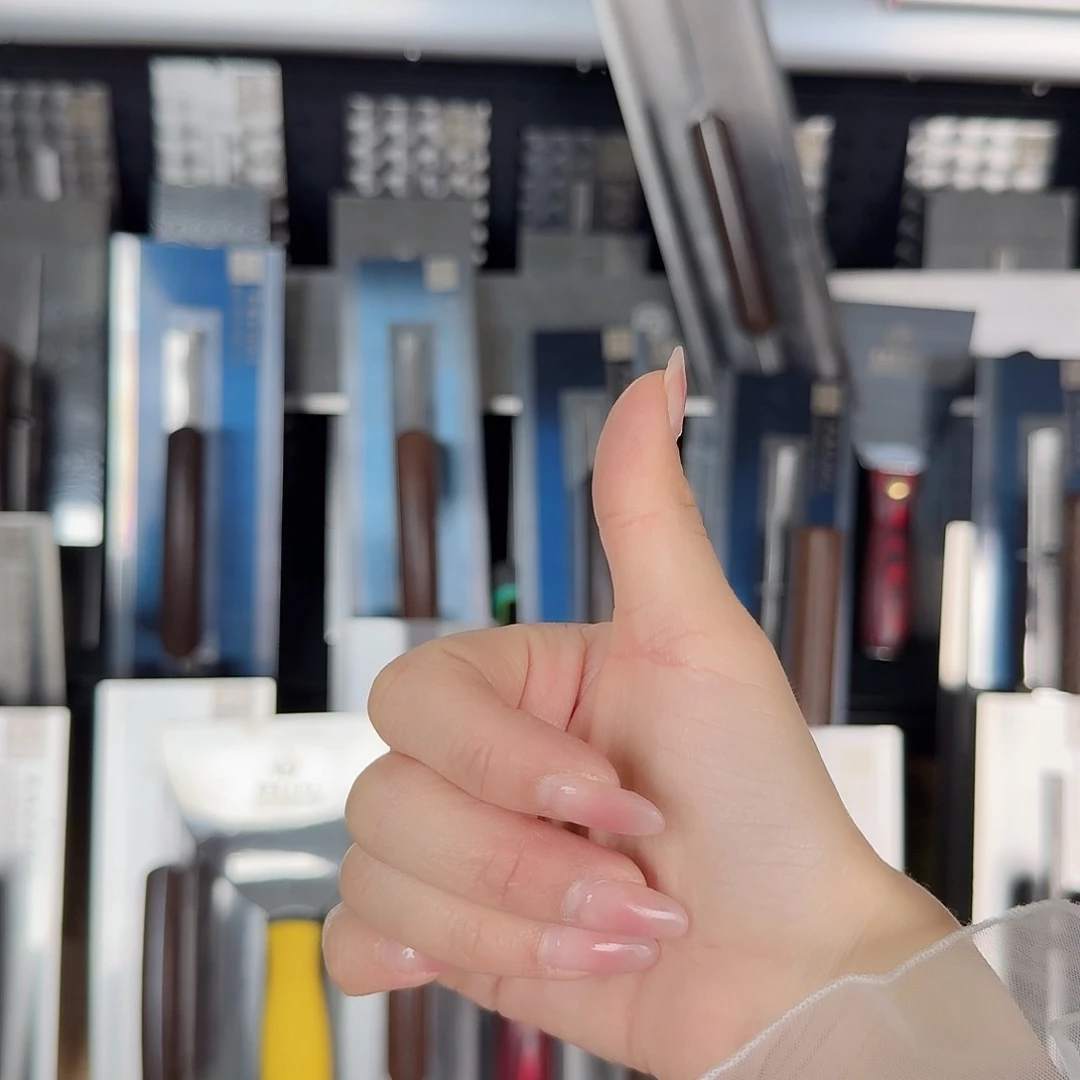 凌***宇25.8.9一体油工园吧5寸