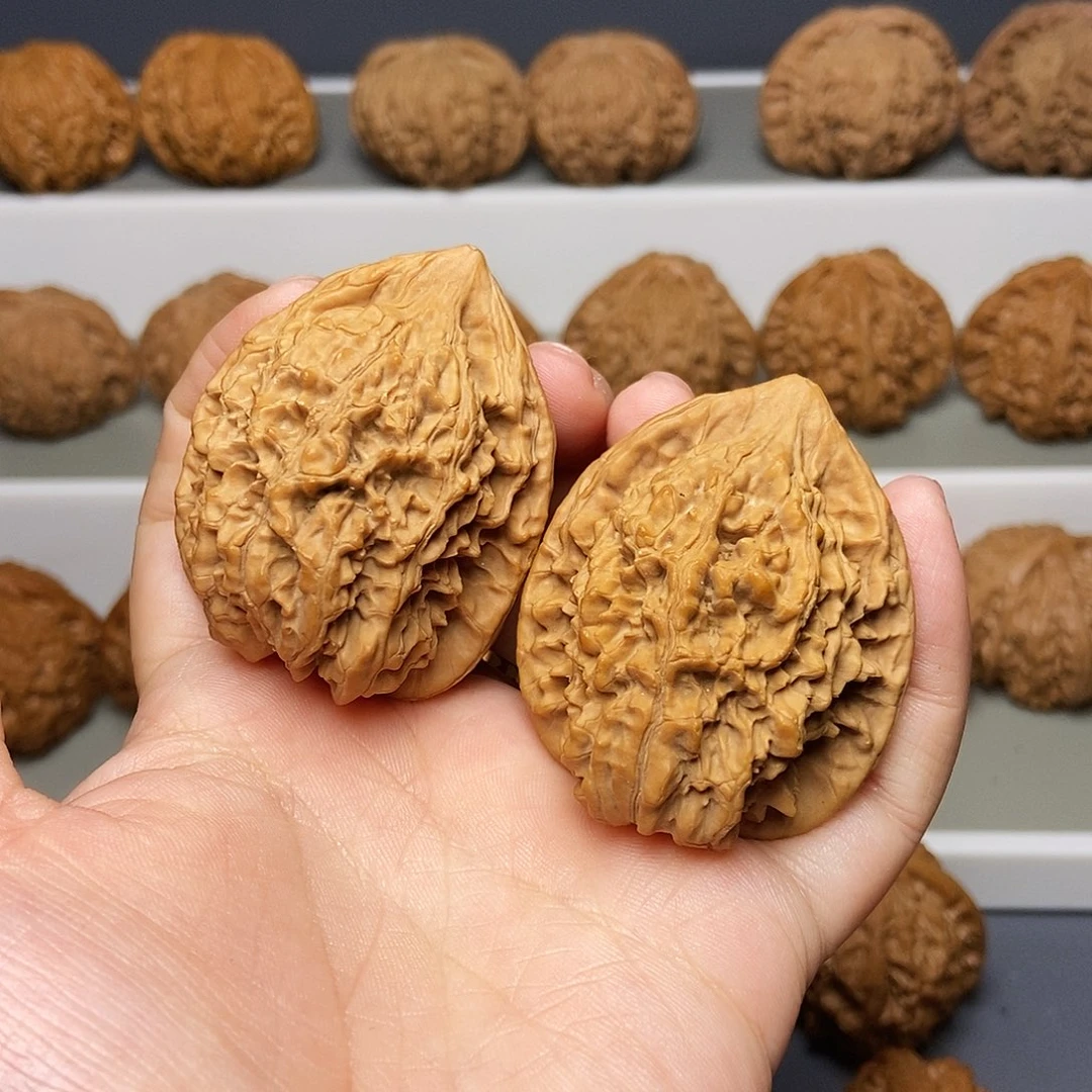 文玩核桃吊坠官帽练手