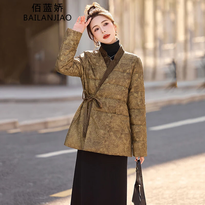 新中式国风羽绒服女冬高级设计感复古印花收腰显瘦修身白鸭绒外套
