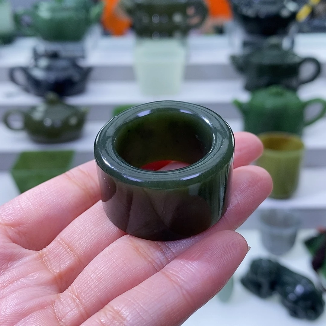 和田玉未镶嵌挂件扳指