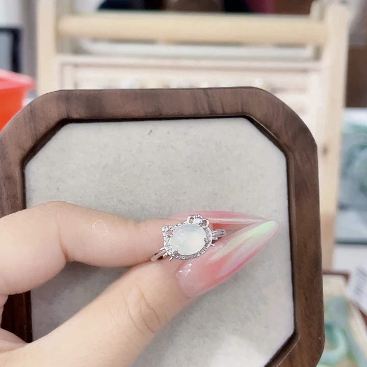 翡翠未镶嵌颈饰天然翡翠Ａ货