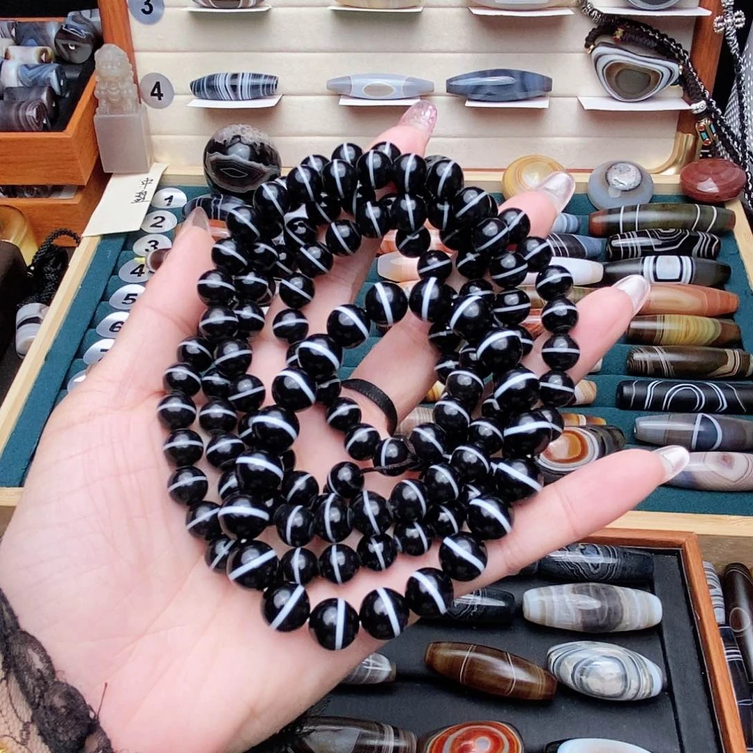 合金颈饰玛瑙/玉髓