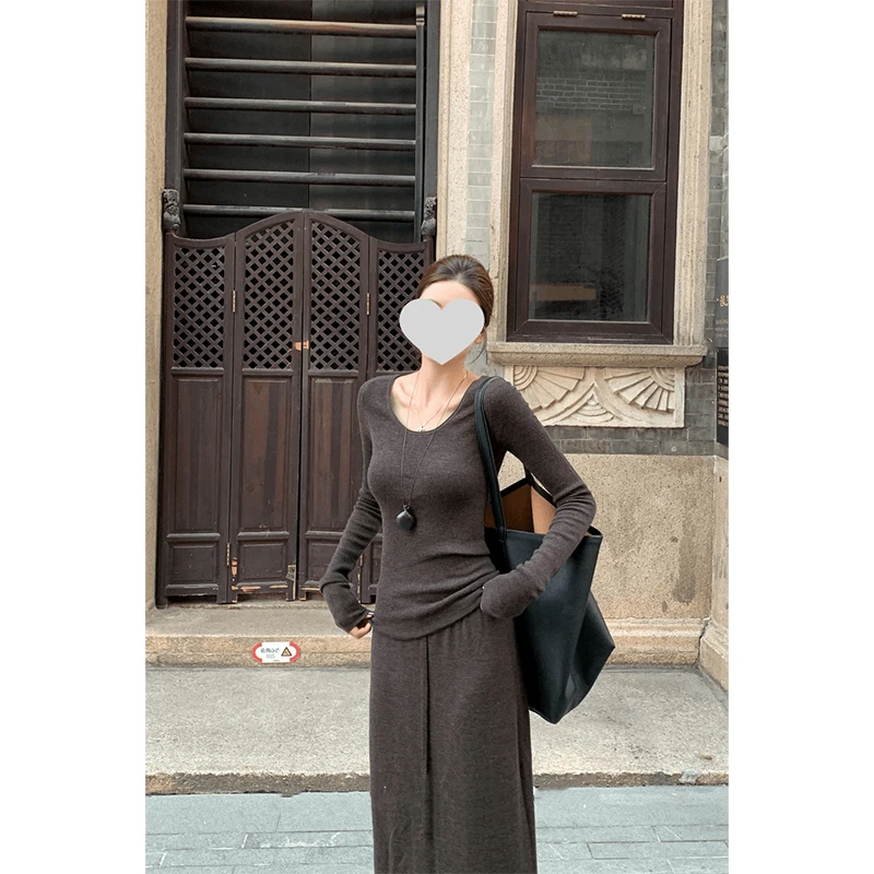 老钱风时尚气质修身显瘦套装早秋休闲百搭长袖T恤半身长裙两件套