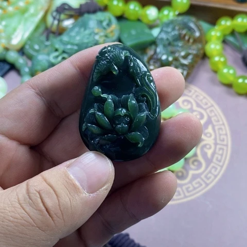 未镶嵌手链和田玉（糖玉）