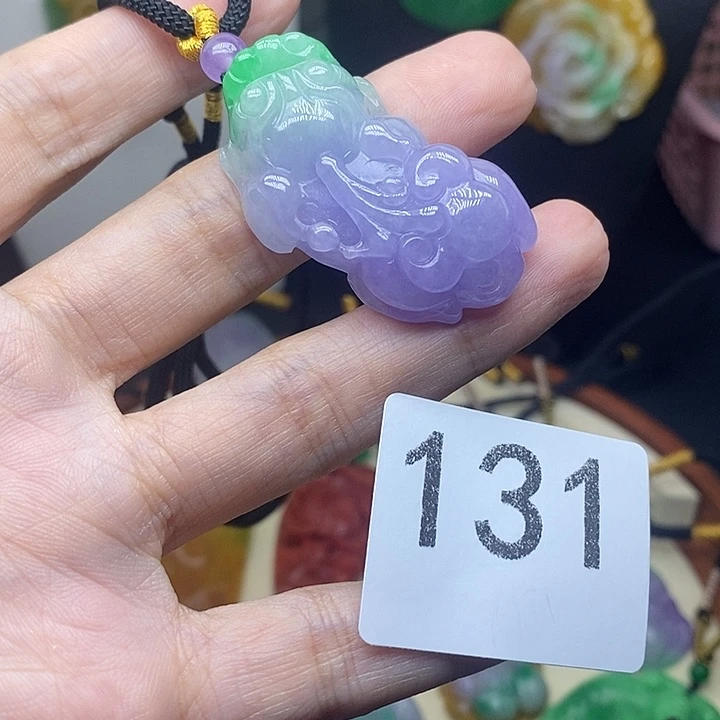 吊坠(赠链)未镶嵌翡翠