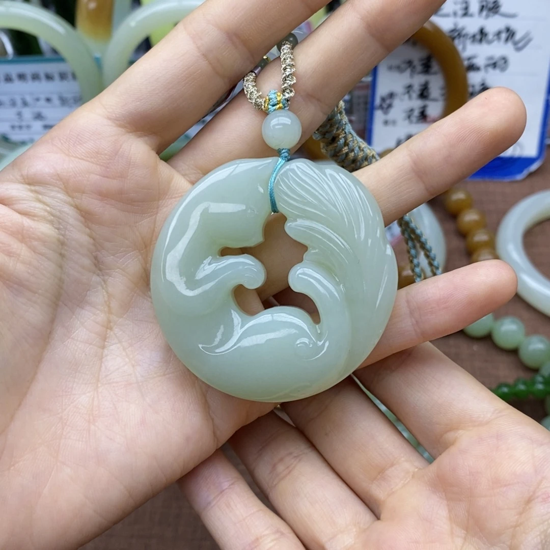 未镶嵌和田玉挂件