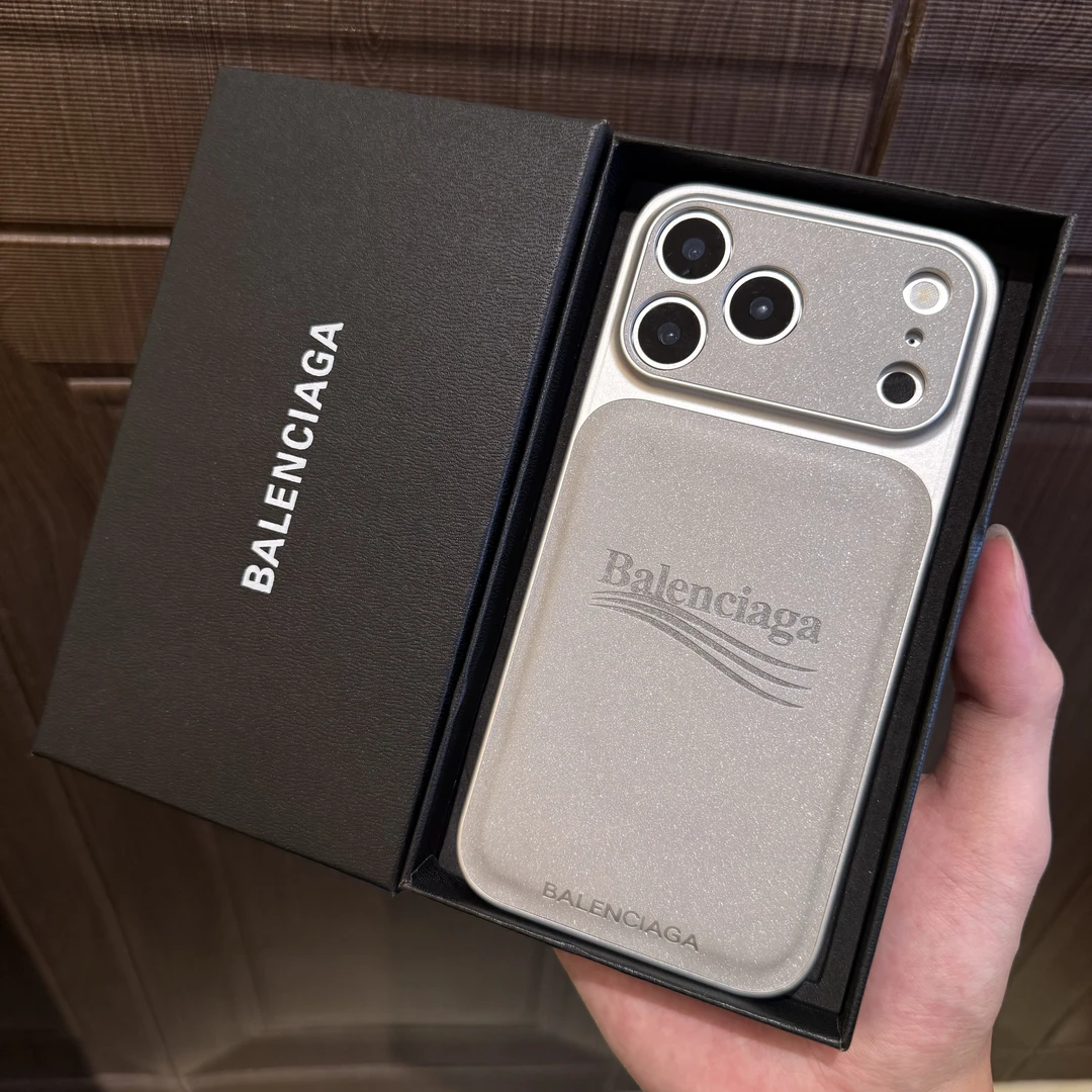 潮牌高级灰色苹果17promax手机壳适用iPhone16全包15网红14情侣13
