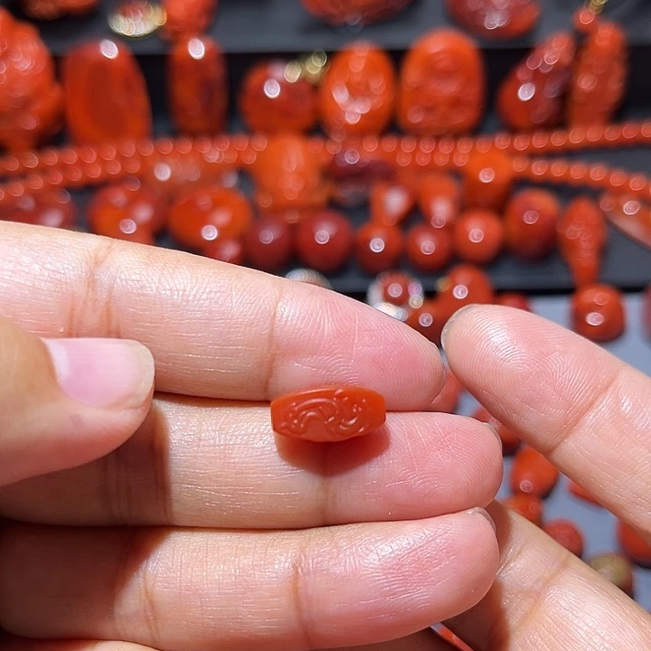 南红玛瑙未镶嵌配饰博古纹桶珠6.2mm