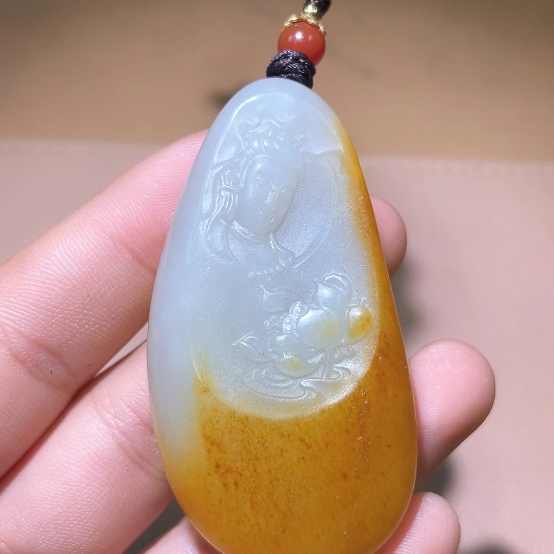 和田玉颈饰未镶嵌A7