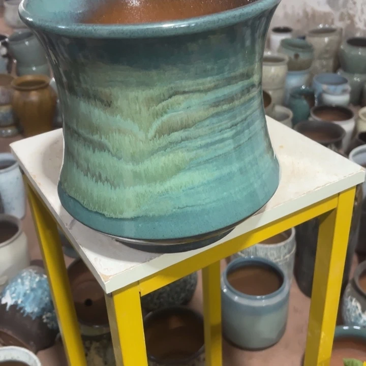 花盆紫砂口径20高度20一只小瑕疵