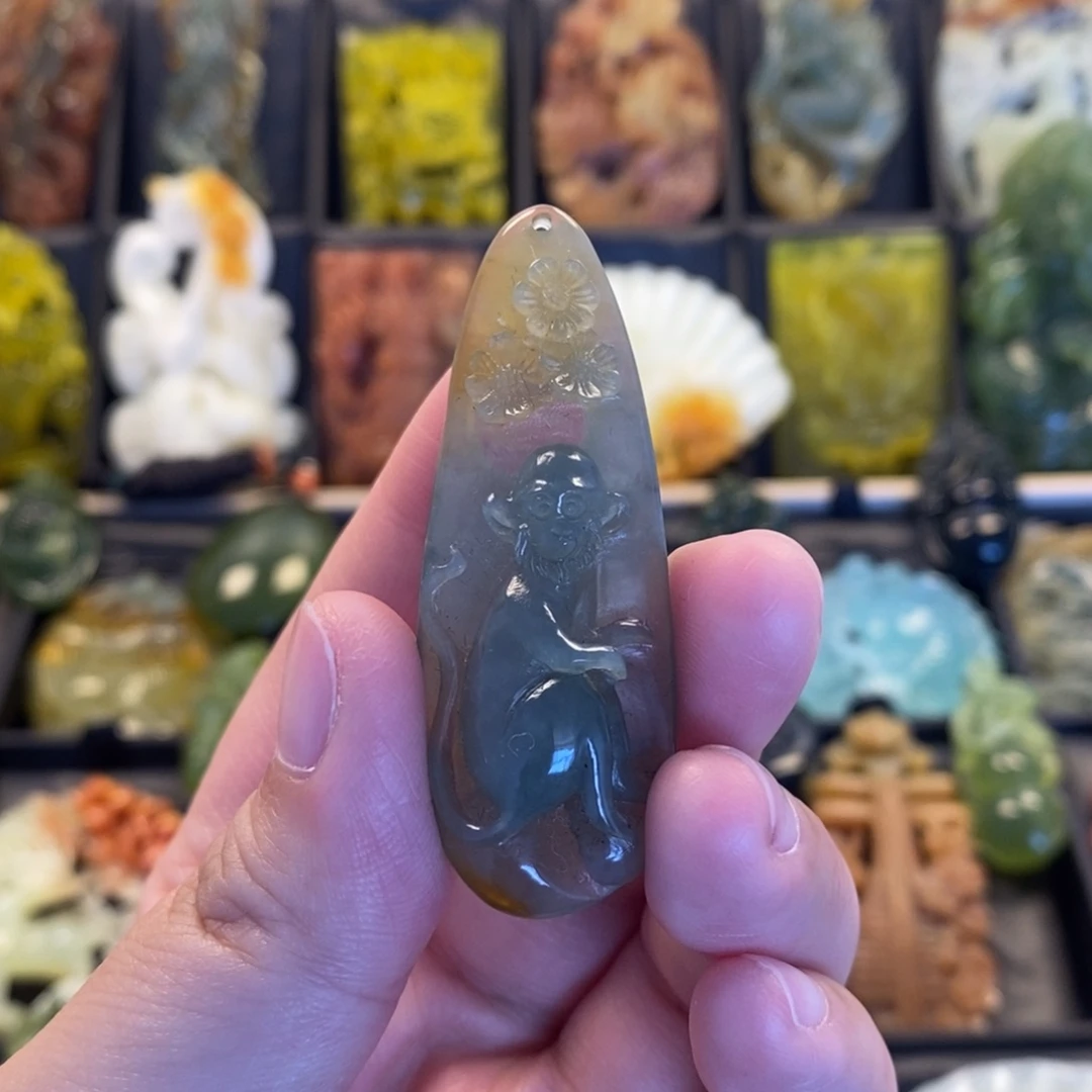 蛇纹石玉合金颈饰