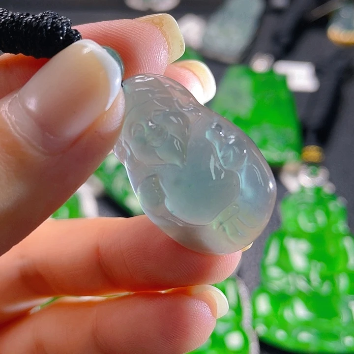 翡翠未镶嵌颈饰20，