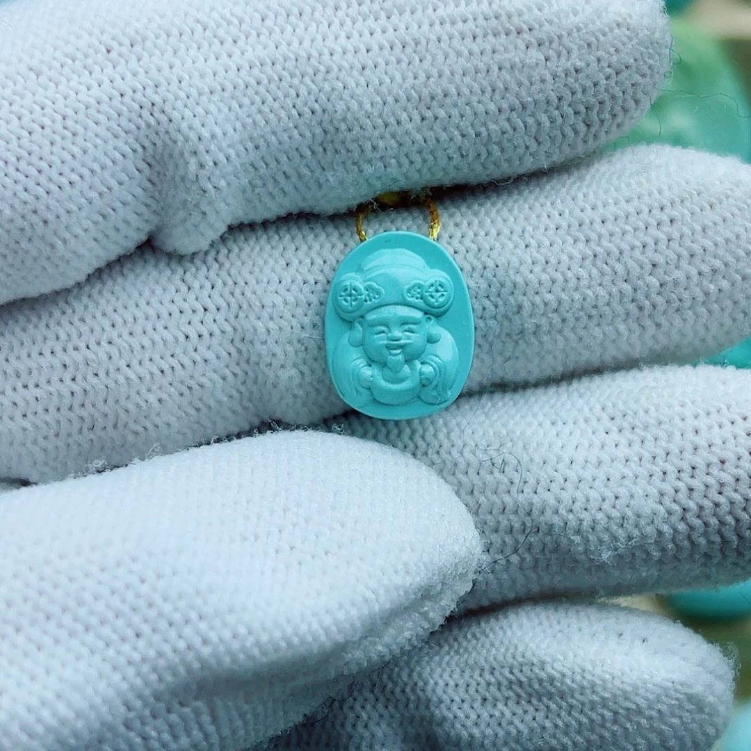 绿松石未镶嵌珠宝奇石