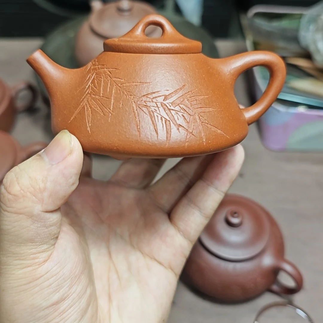 茶壶紫砂身**马红降坡刻绘子冶150cc