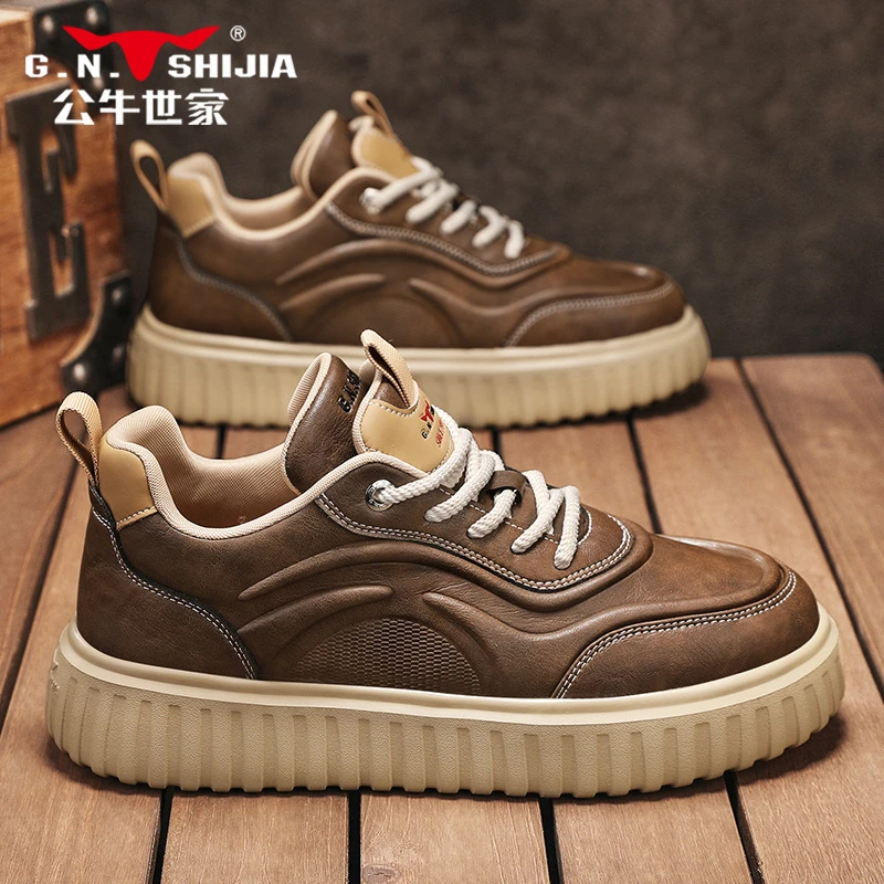 公牛世家男鞋2025新款春季工装休闲运动板鞋男士低帮复古厚底皮鞋