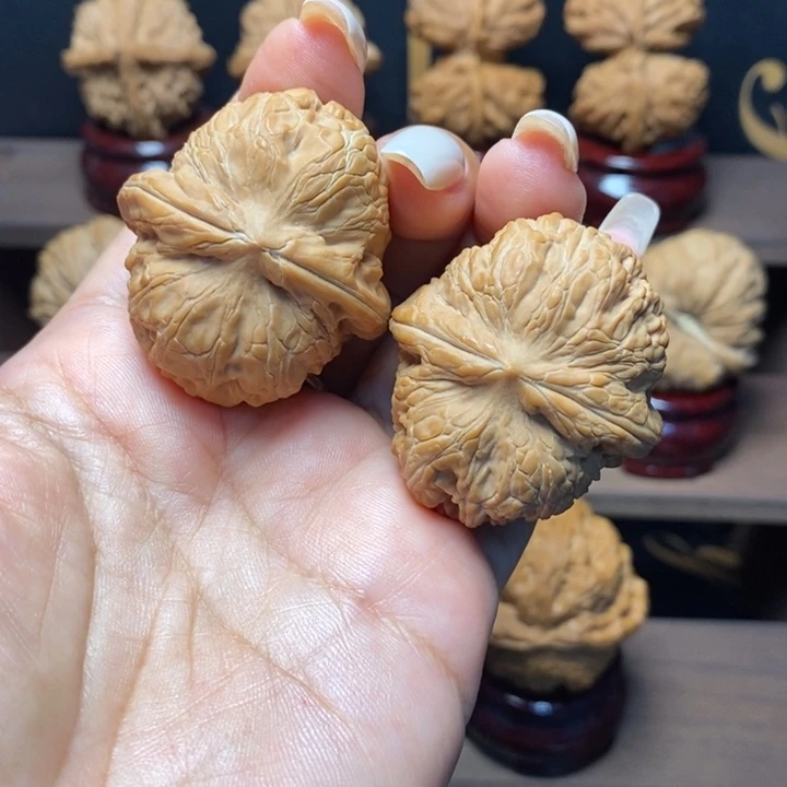 文玩核桃吊坠41全品元宝